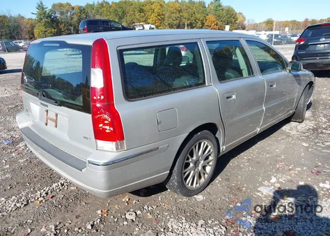 2007 Volvo V70 2.5T z USA, uszkodzony, nr VIN YV1SW592772660991